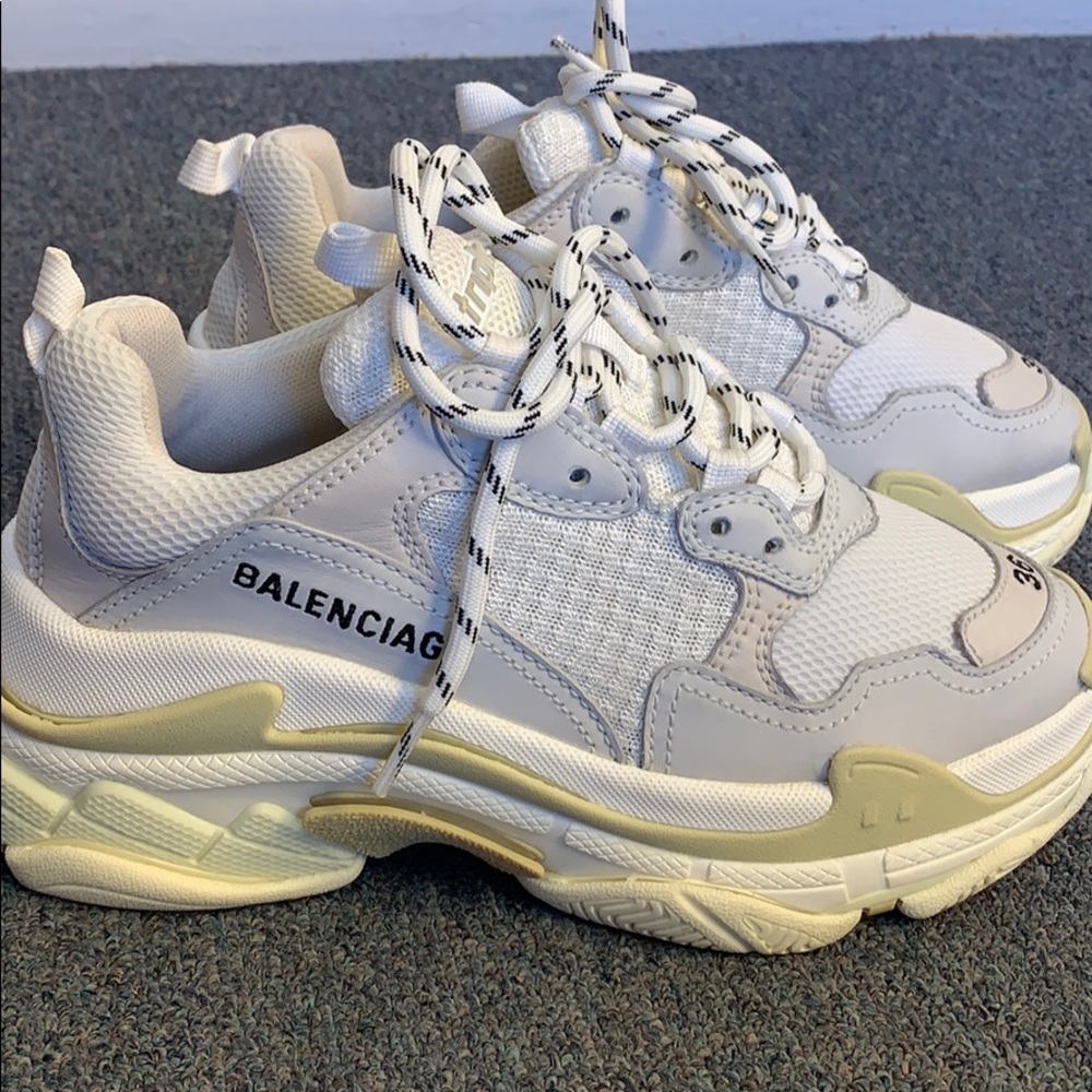 Balenciaga Triple S